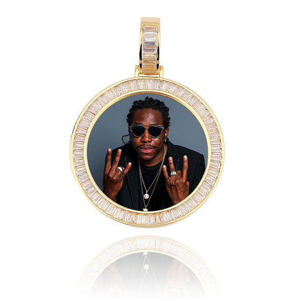 Baguette Round Frame Photo Pendant