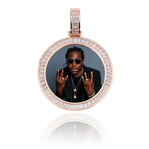 Baguette Round Frame Photo Pendant