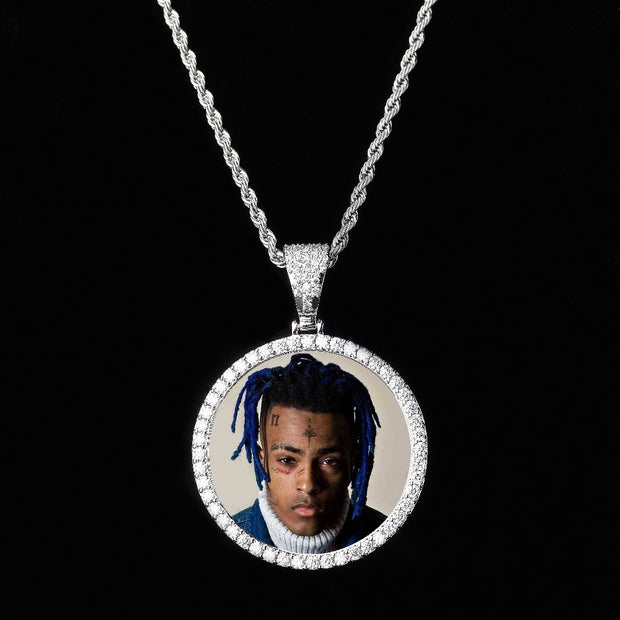 Diamond Frame Round Photo Pendant Chain